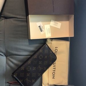 Louis Vuitton Insolite Wallet